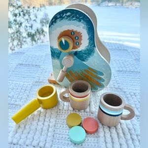 Manhattan Toy Early Bird Espresso